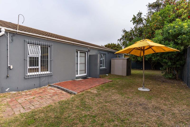 3 Bedroom Property for Sale in Wetton Western Cape